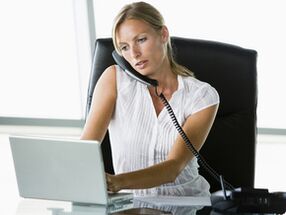 Sedentary work and telephone shoulder - causes of cervical osteochondrosis